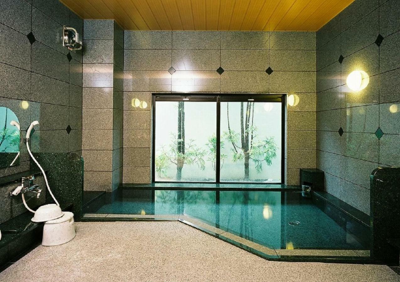 Hotel Route-Inn Mikawa Inter Hakusan Екстериор снимка